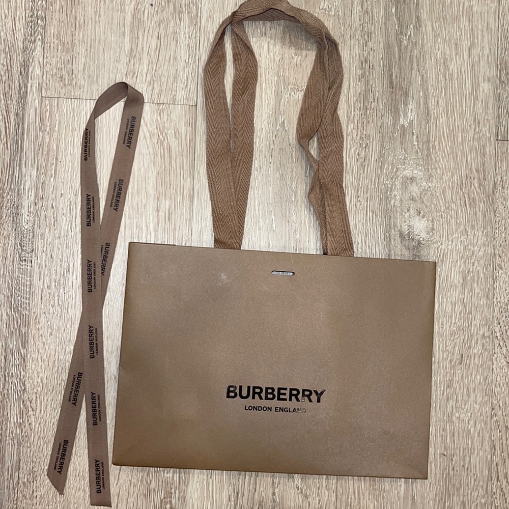 Burberry Shopping Bag